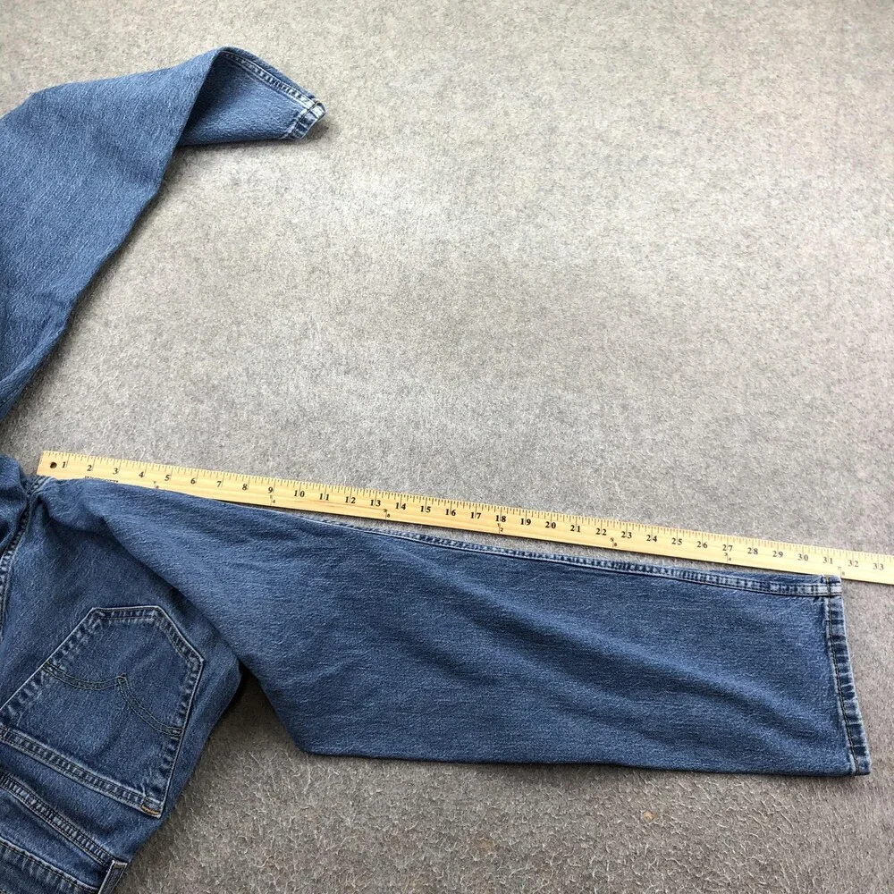 Levis 505 Jeans Mens 32x32 Blue Medium Wash Regular Straight Denim Pants Casual